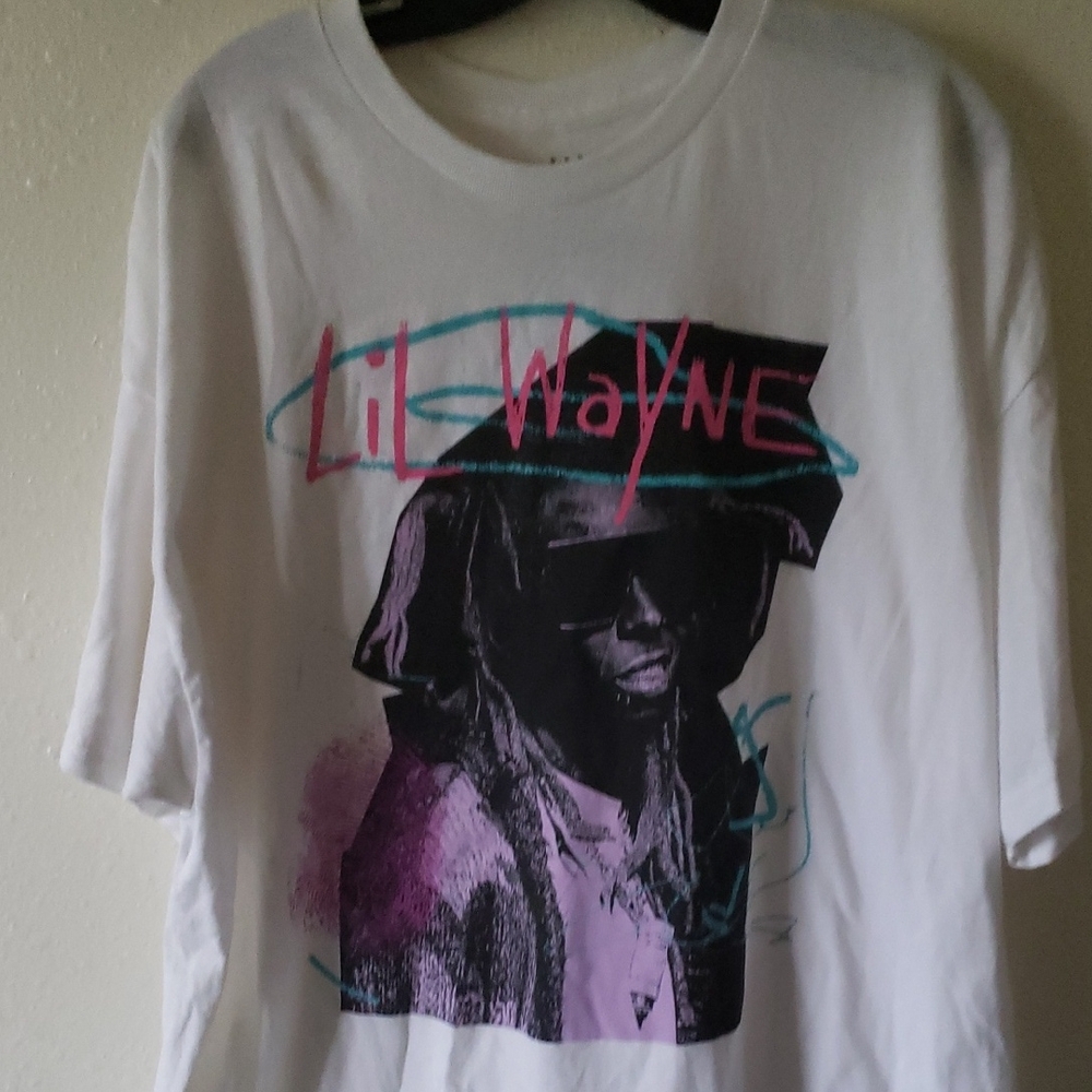 Rue21 White Tee with Pink and Blue Design